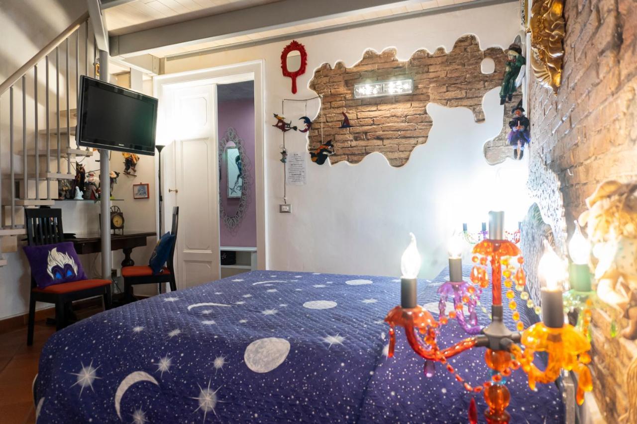 Le Streghe Rooms E Art,Centralissimo Con Garage Su Richiesta Livorno Exterior foto