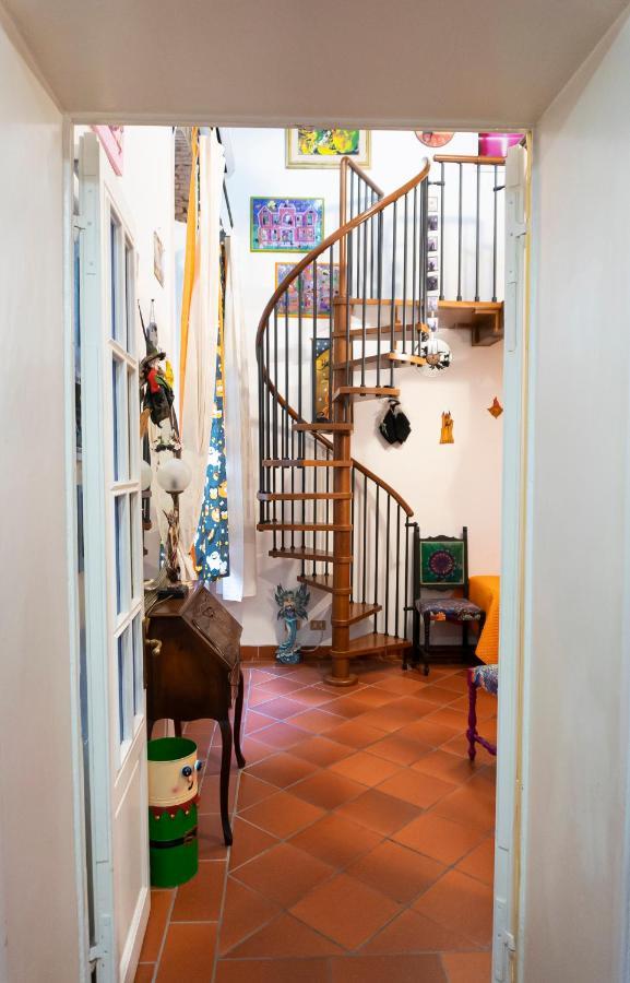Le Streghe Rooms E Art,Centralissimo Con Garage Su Richiesta Livorno Exterior foto